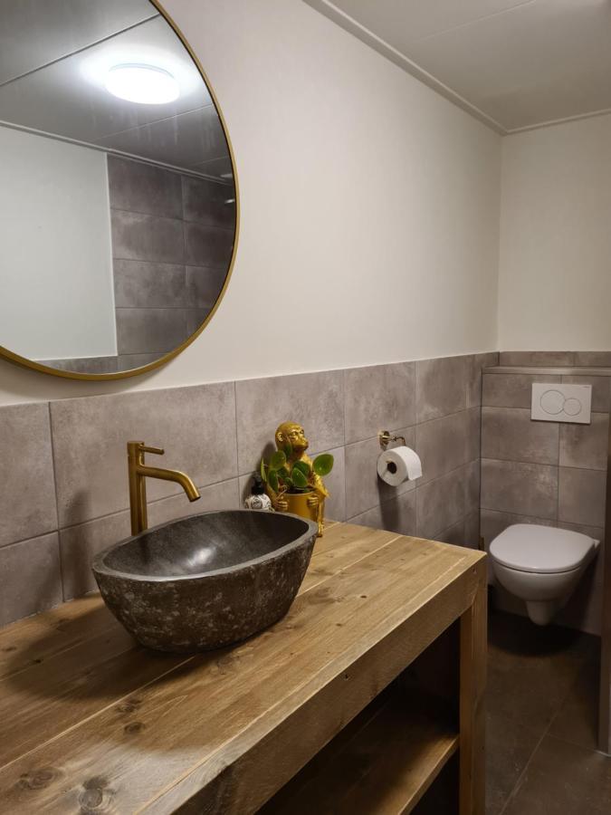 Nije Dei Apartment *